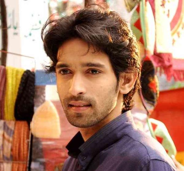 Vikrant Massey Affairs, Height, Age, Net Worth, Bio and More